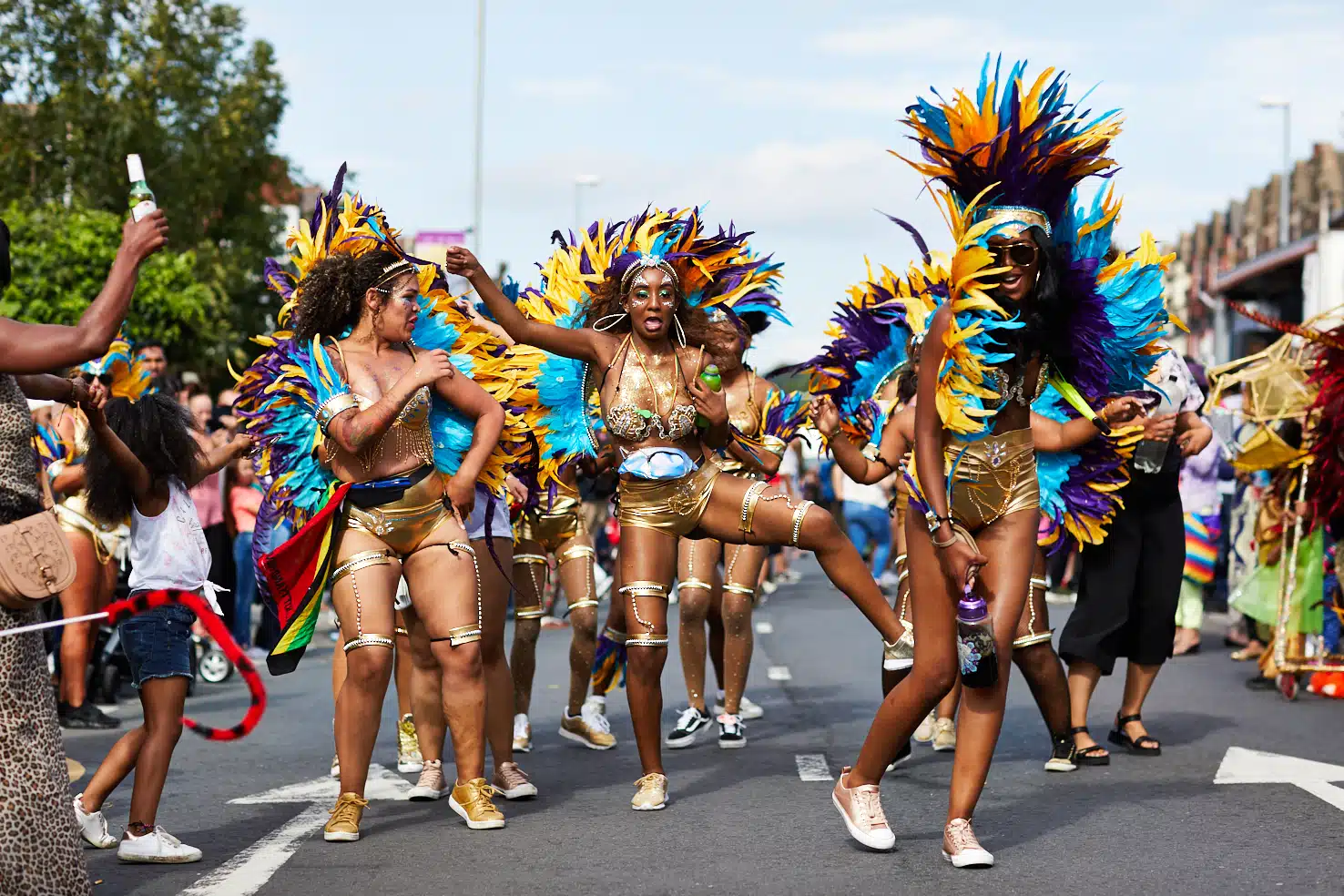 PIC 3 WEBSITE POP UP CARNIVAL DAVID LINDSAY