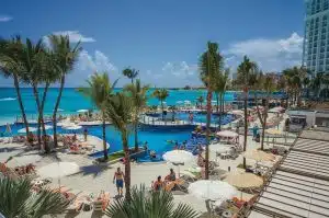 hotel riu cancun